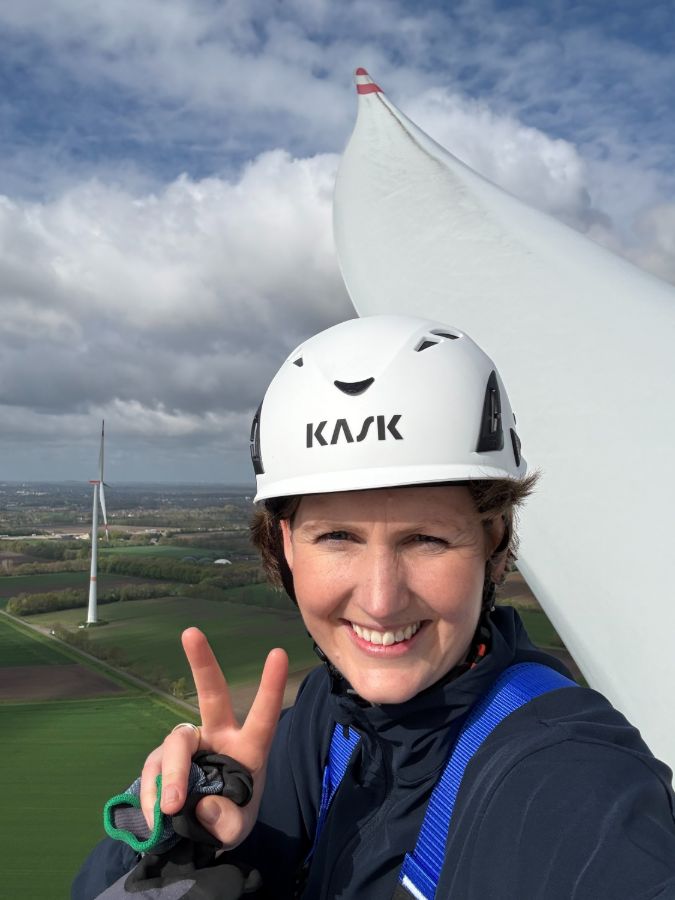Hof Ungru Presse Theresa Ungru Windkraftanlage